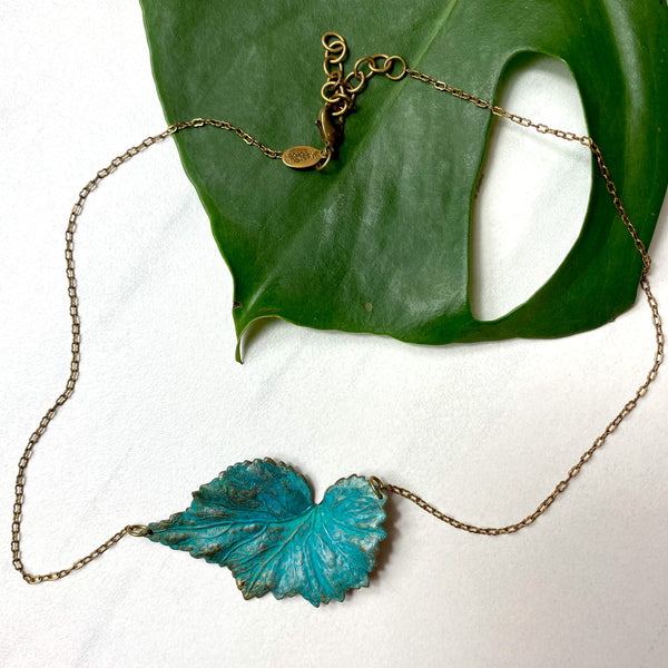 Begonia Necklace